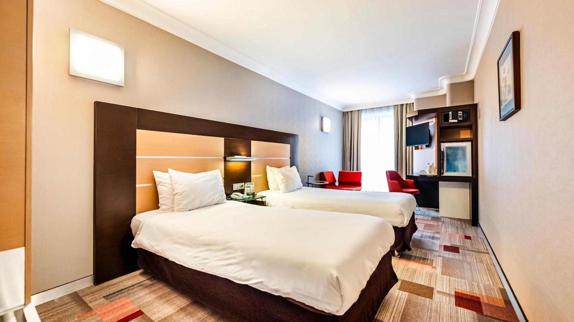 Lamartine Hotel Istanbul Exterior photo
