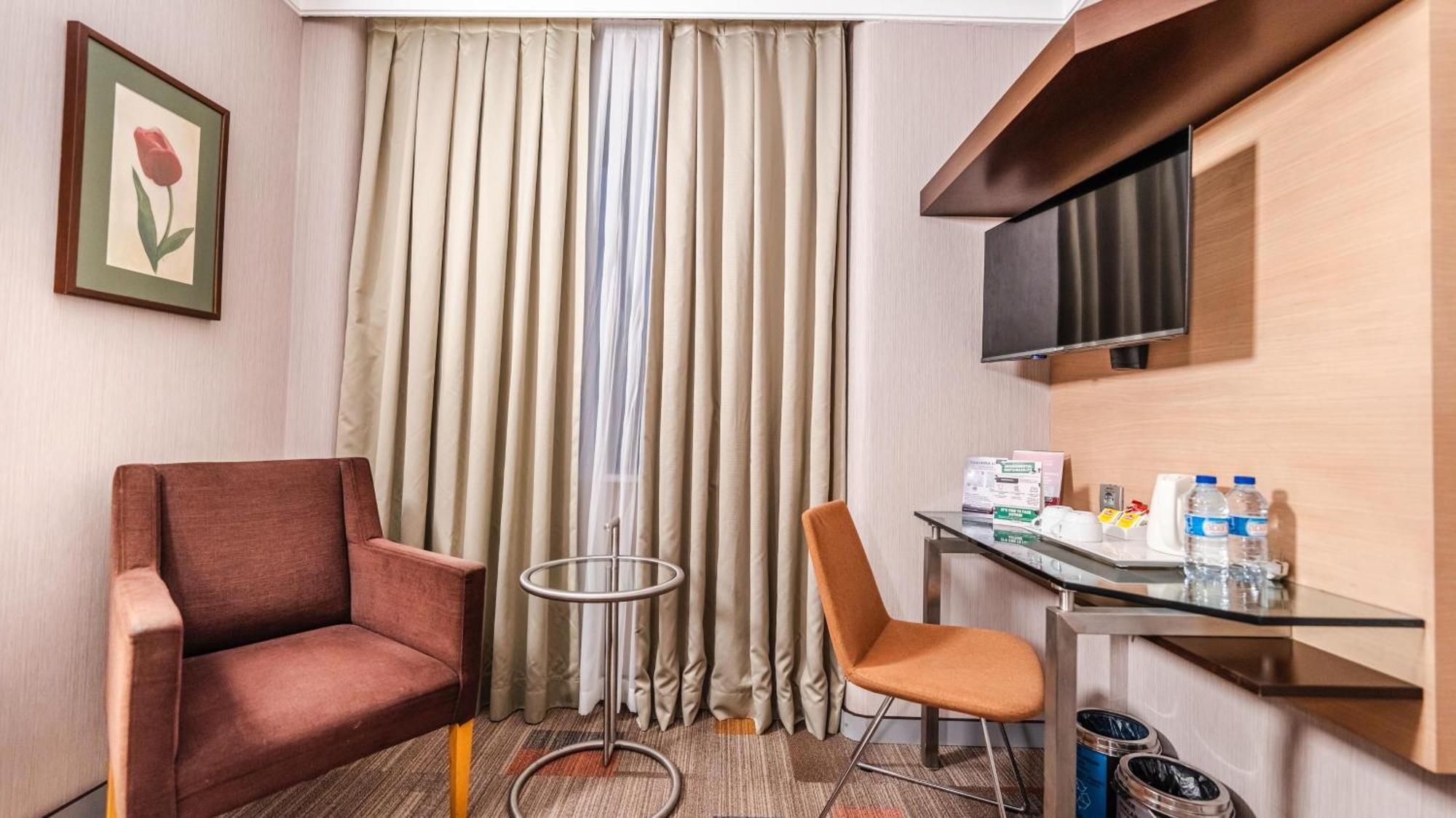 Lamartine Hotel Istanbul Exterior photo